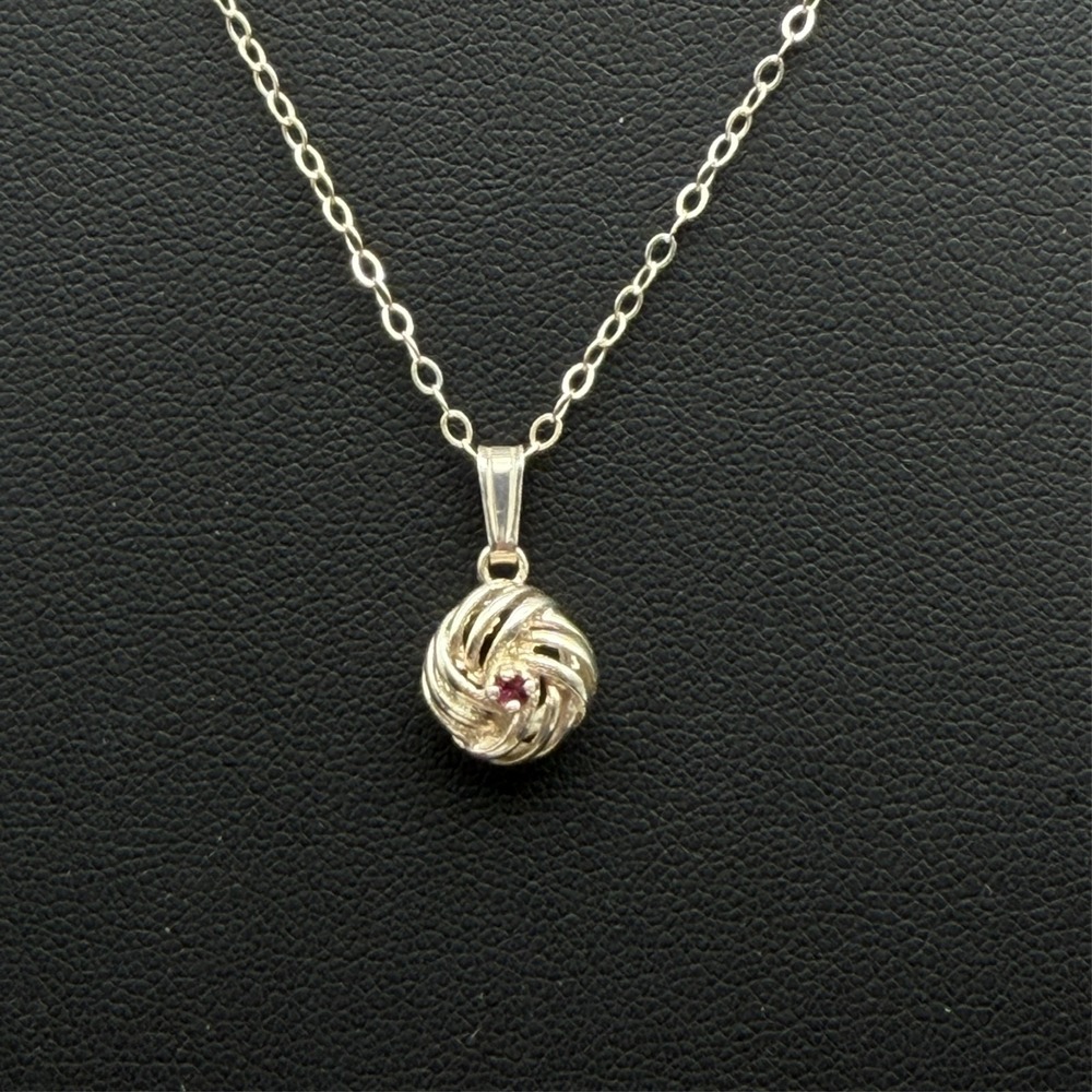 Sterling SIlver 925 Infinity Love Knot Pendant Red Stone Chain Necklace 18"
